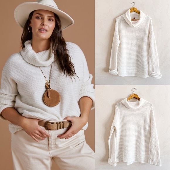 PILCRO Anthropologie | Cowl Neck Chunky Knit Oversized Cream Sweater, XS - Picture 13 of 14